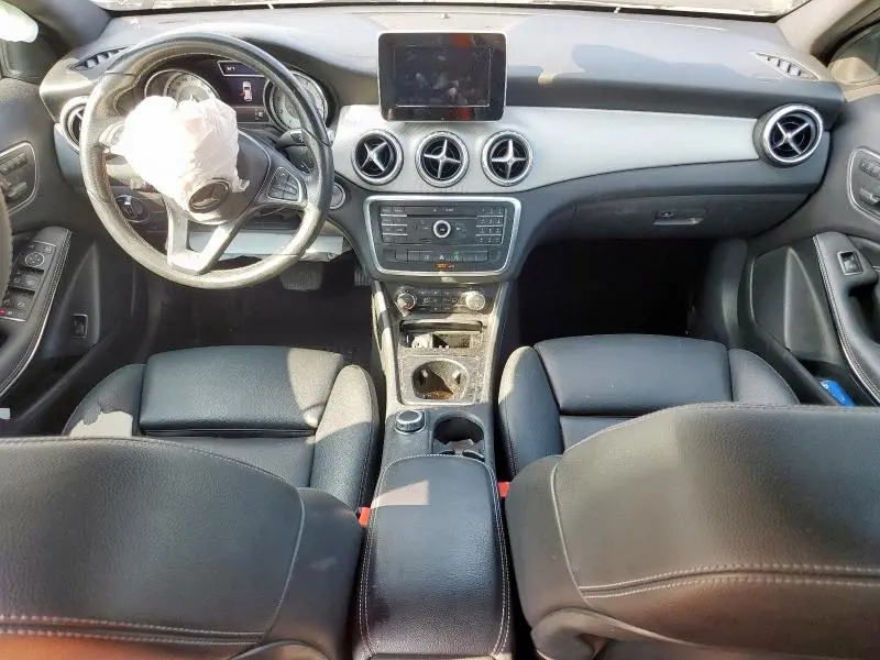 2017 MERCEDES-BENZ GLA 250  