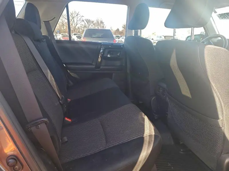 2016 TOYOTA 4RUNNER SR5/SR5 PREMIUM  