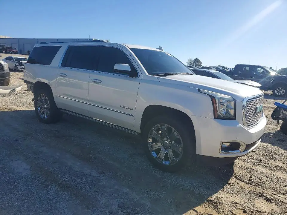 2017 GMC YUKON XL DENALI  