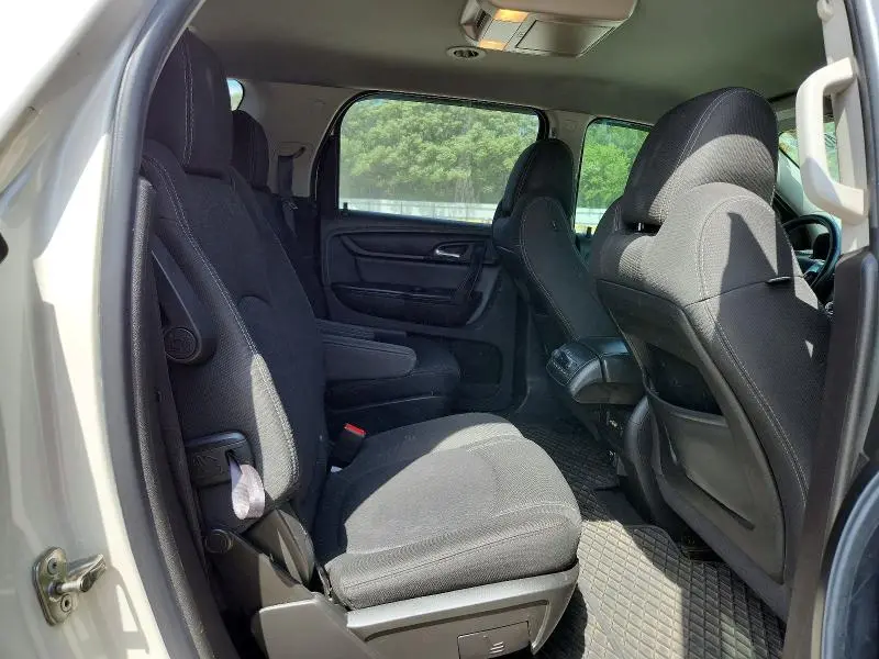 2014 GMC ACADIA SLE  