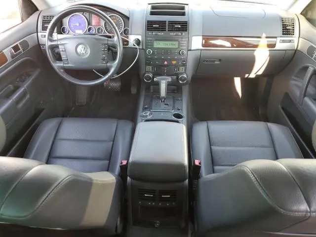 2010 VOLKSWAGEN TOUAREG TDI  