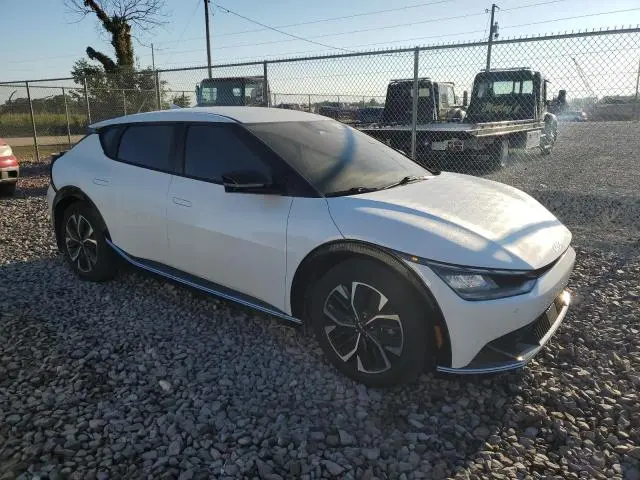 2022 KIA EV6 LIGHT  