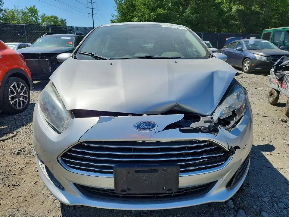 2019 FORD FIESTA SE  