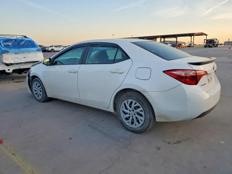 2019 TOYOTA COROLLA LE  