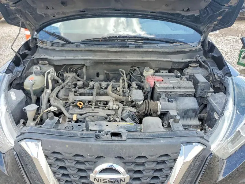 2019 NISSAN KICKS S  