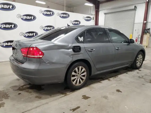 2013 VOLKSWAGEN PASSAT S  