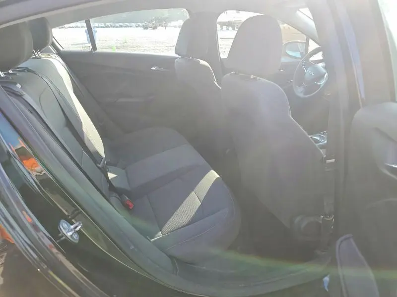 2019 CHEVROLET CRUZE   