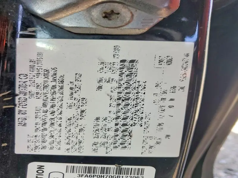 2016 FORD FUSION SE  