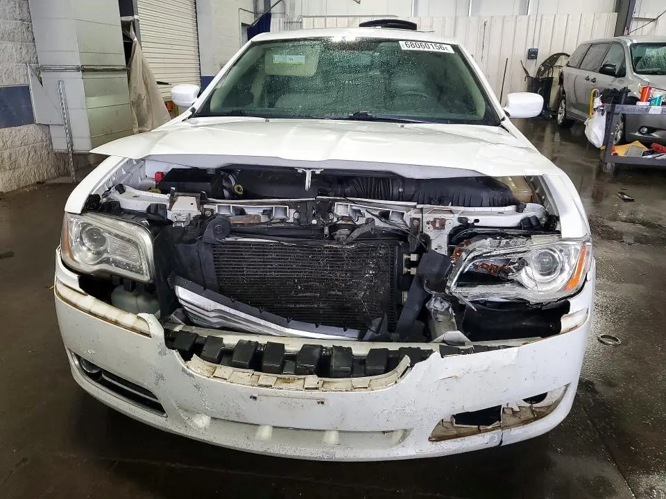2014 CHRYSLER 300   