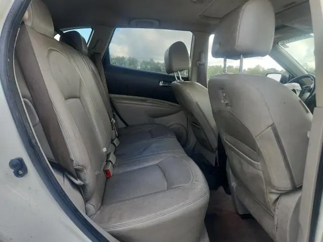 2010 NISSAN ROGUE S  