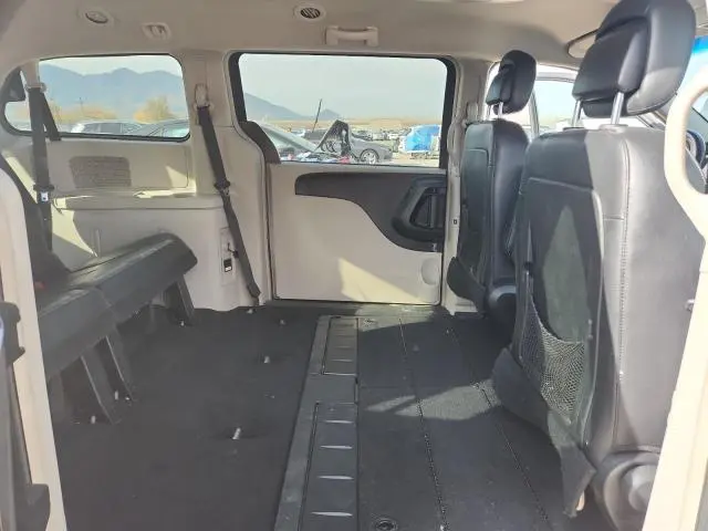 2012 CHRYSLER TOWN & COUNTRY TOURING  