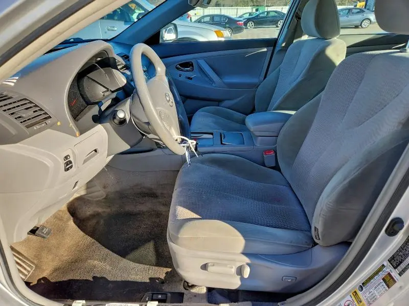 2010 TOYOTA CAMRY BASE  