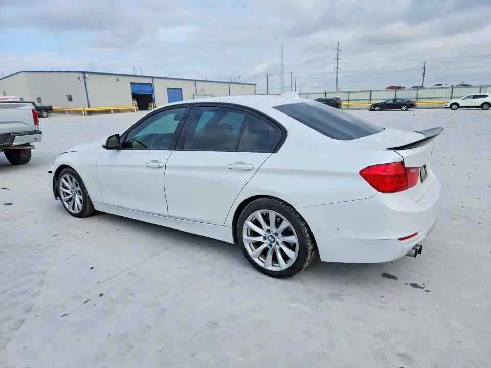 2013 BMW 328 I SULEV  