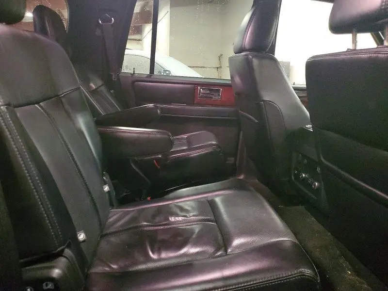 2017 LINCOLN NAVIGATOR SELECT  