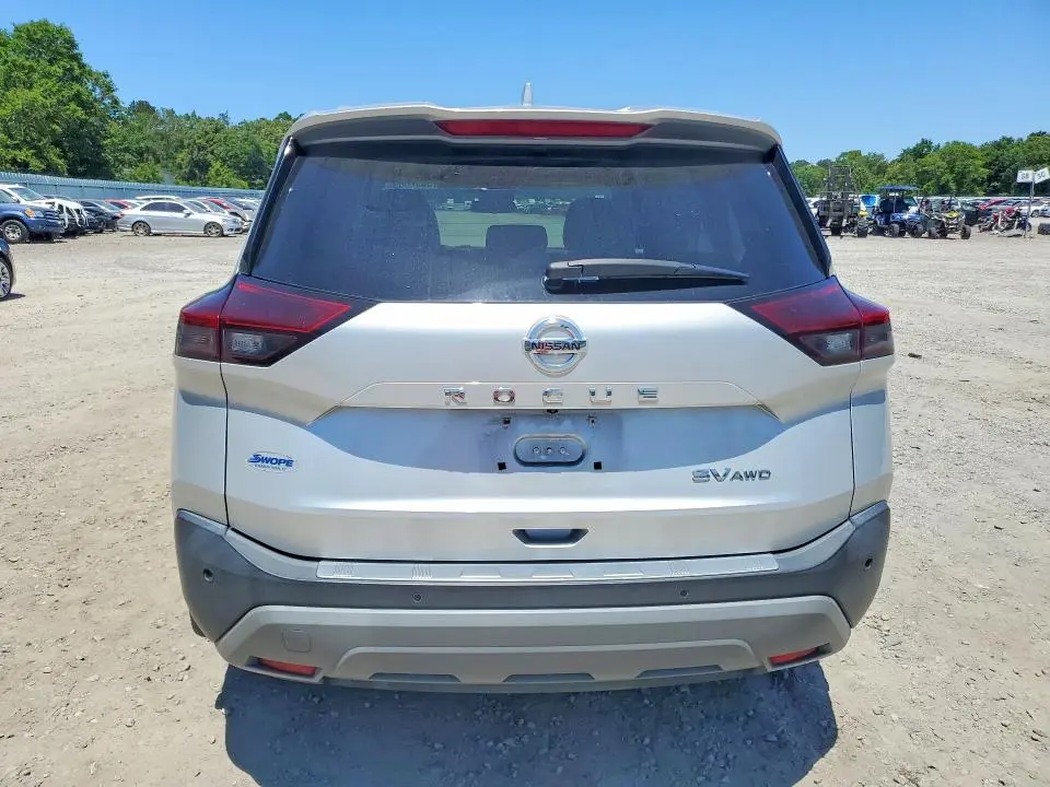 2021 NISSAN ROGUE SV  