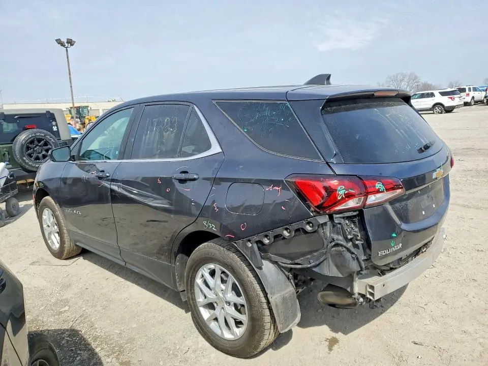 2022 CHEVROLET EQUINOX LT  