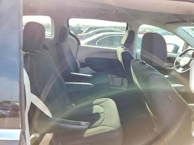 2018 CHRYSLER PACIFICA TOURING  