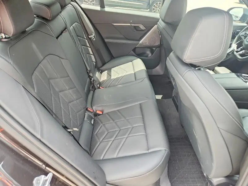 2025 BMW 530 I  