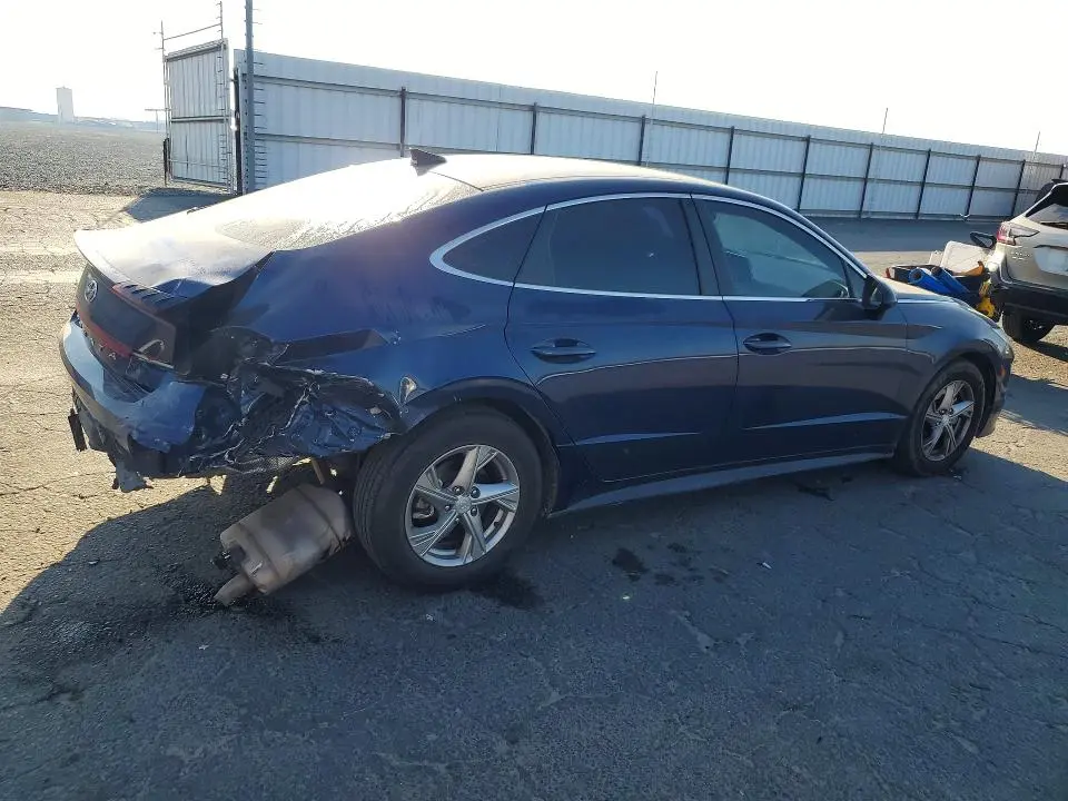 2021 HYUNDAI SONATA SE  