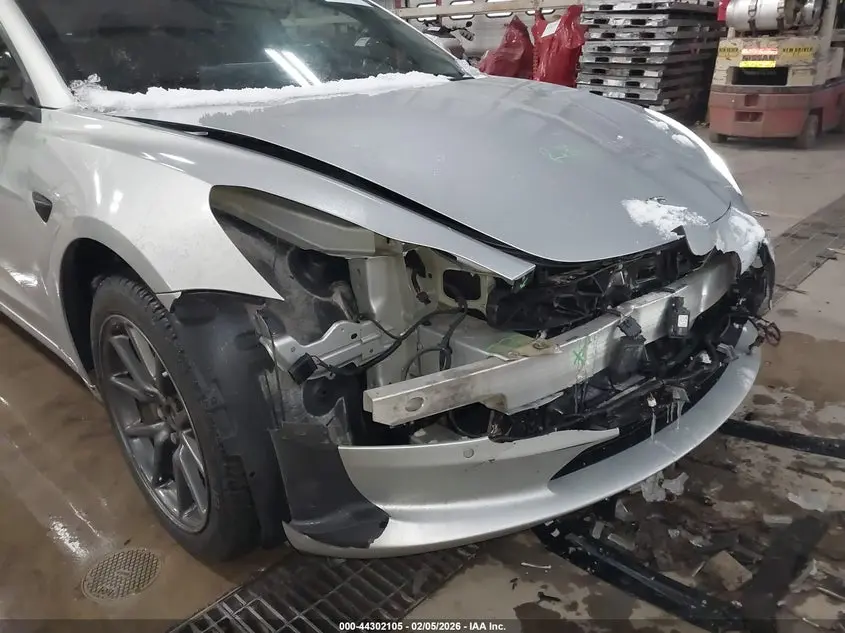 2018 TESLA MODEL 3 LONG RANGE/MID RANGE