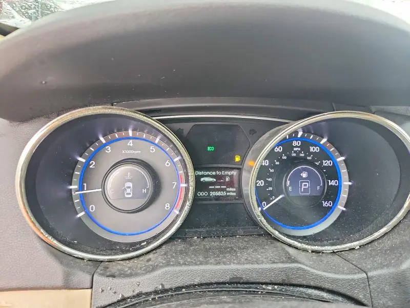 2011 HYUNDAI SONATA GLS  