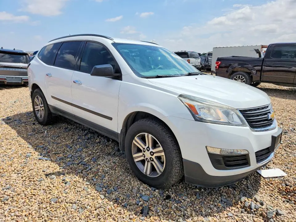 2017 CHEVROLET TRAVERSE LS  