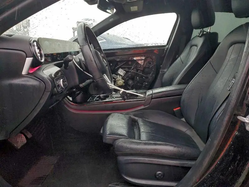 2021 MERCEDES-BENZ A 220  