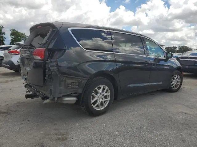 2017 CHRYSLER PACIFICA LX  