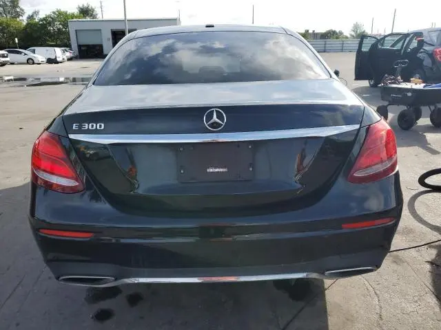 2018 MERCEDES-BENZ E 300  