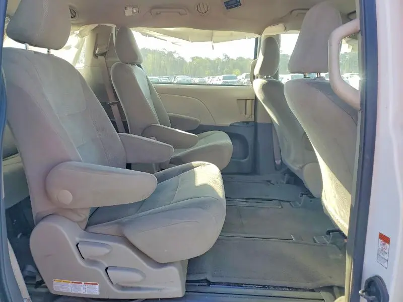 2016 TOYOTA SIENNA L 7-PASSENGER  