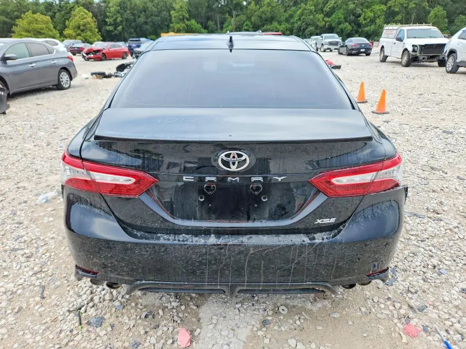 2020 TOYOTA CAMRY XSE  