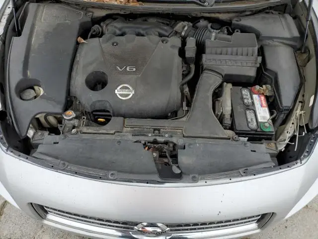 2010 NISSAN MAXIMA S