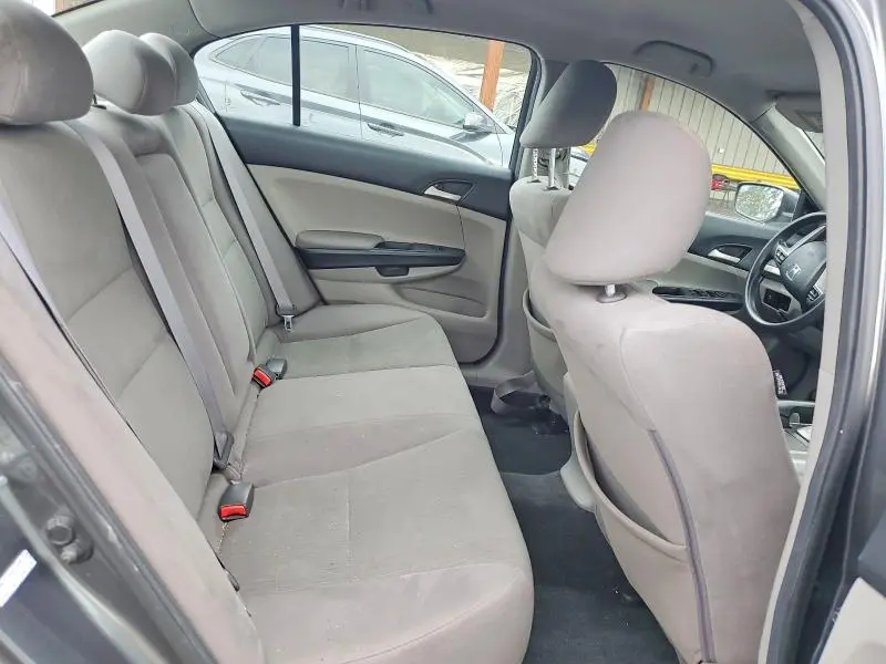 2011 HONDA ACCORD LXP  