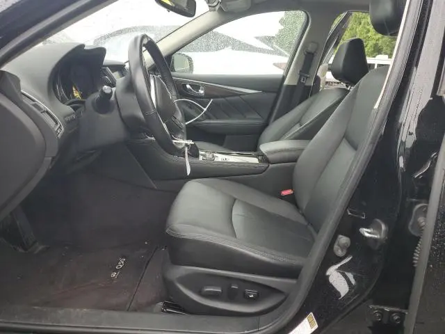 2018 INFINITI Q50 LUXE  