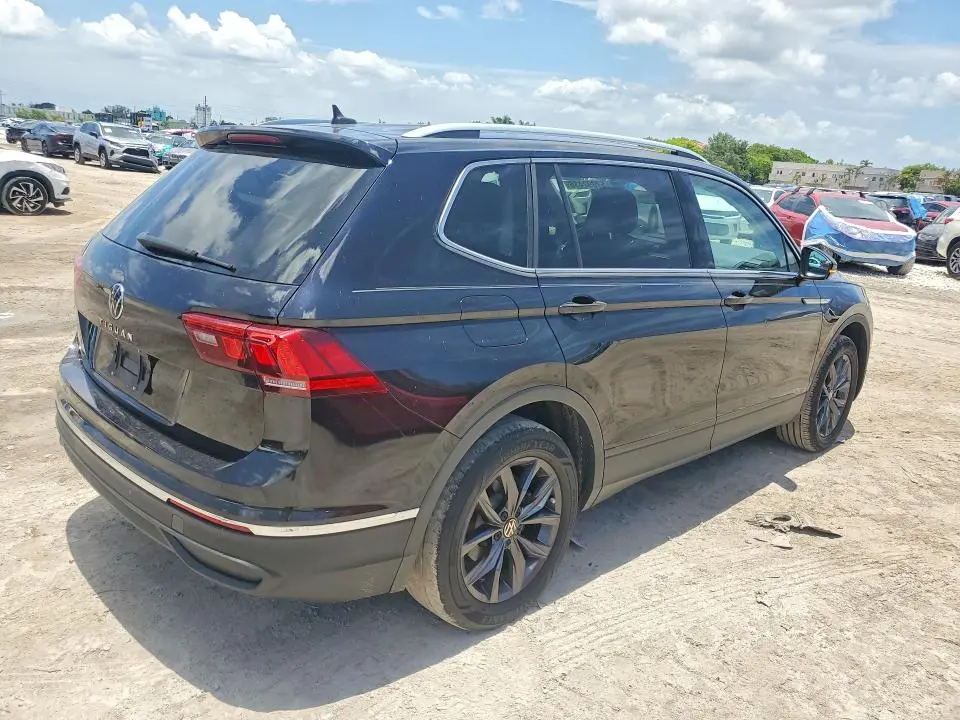 2022 VOLKSWAGEN TIGUAN   