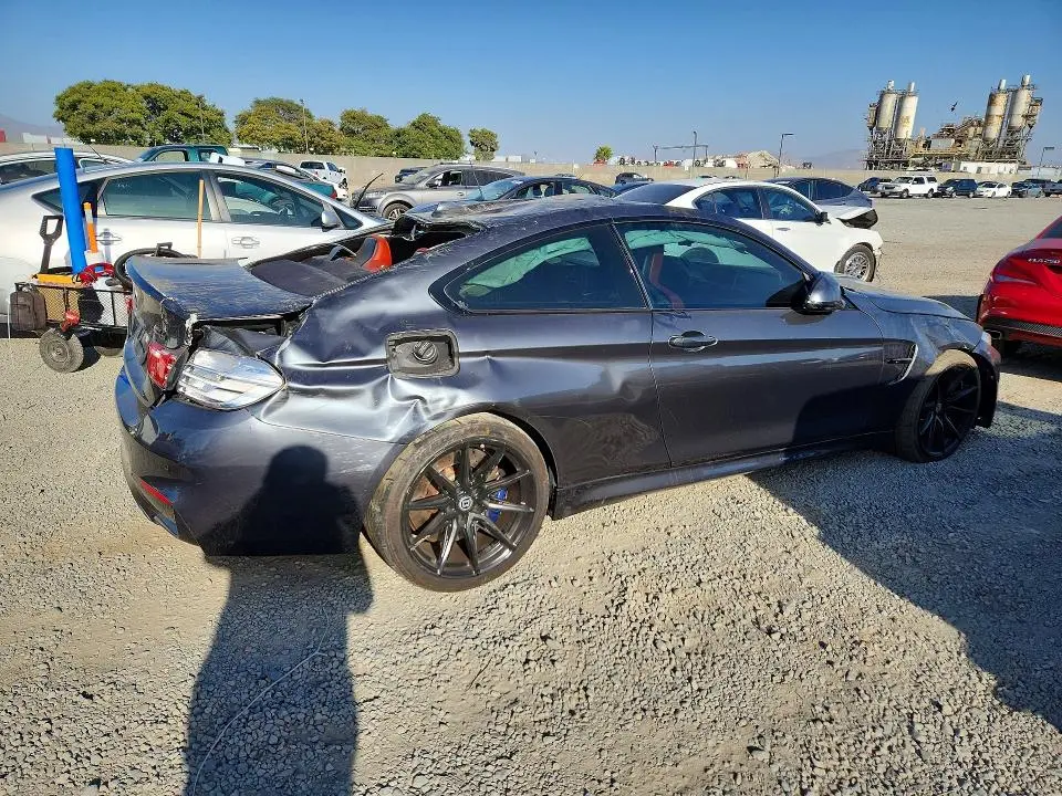 2015 BMW M4   