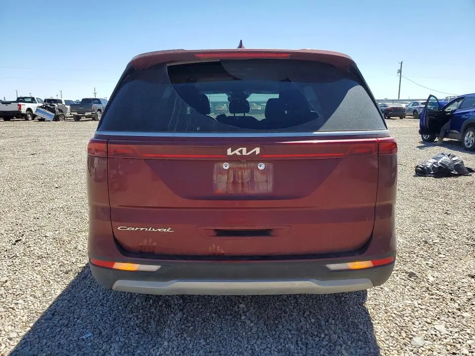 2022 KIA CARNIVAL EX  