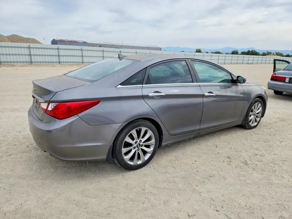 2012 HYUNDAI SONATA SE  