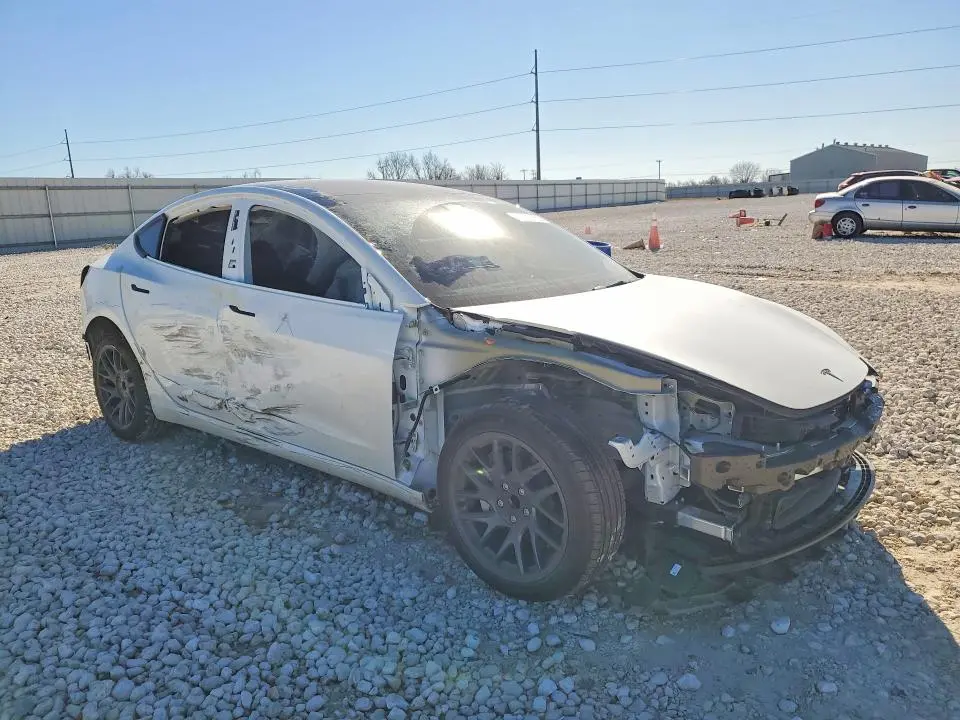 2026 TESLA MODEL 3   
