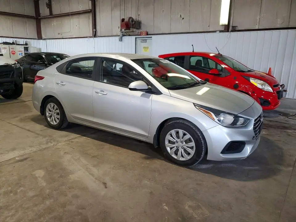 2020 HYUNDAI ACCENT SE  