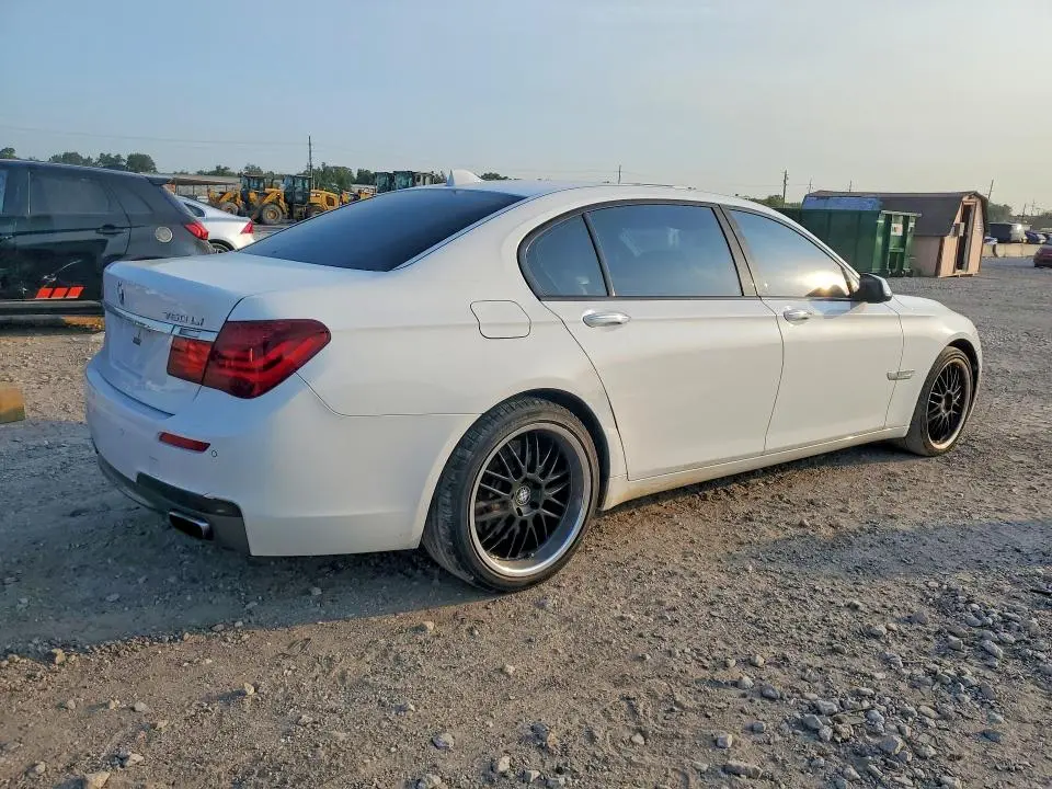 2015 BMW 750 LI  
