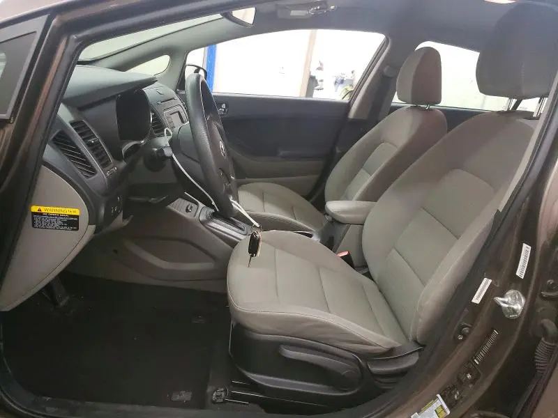 2014 KIA FORTE LX  