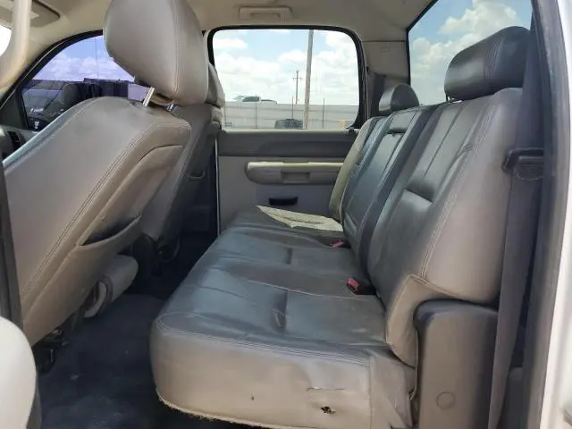 2011 CHEVROLET SILVERADO C2500 HEAVY DUTY  