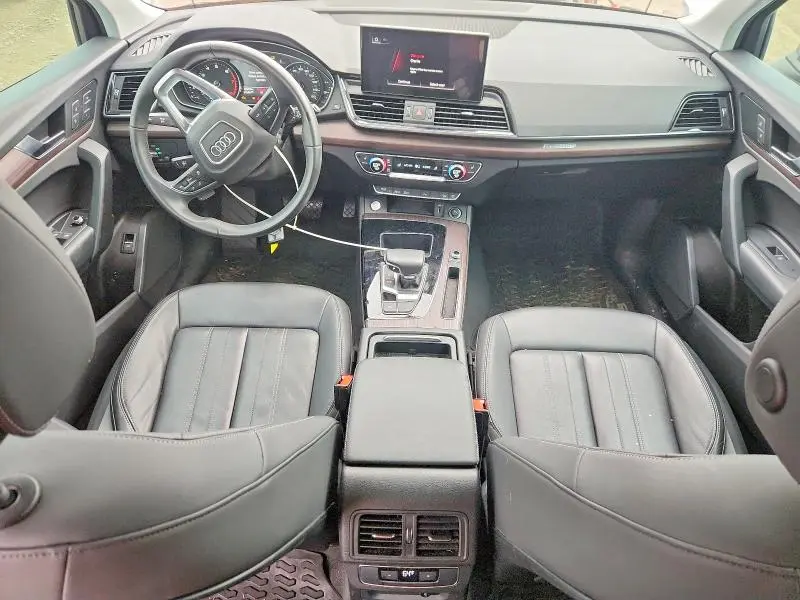 2021 AUDI Q5 PREMIUM  