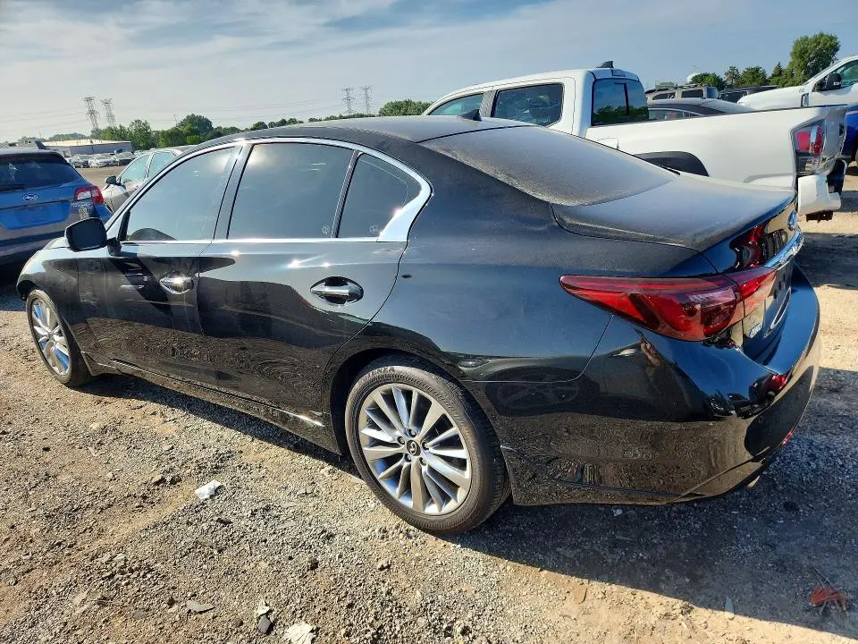 2023 INFINITI Q50 LUXE  