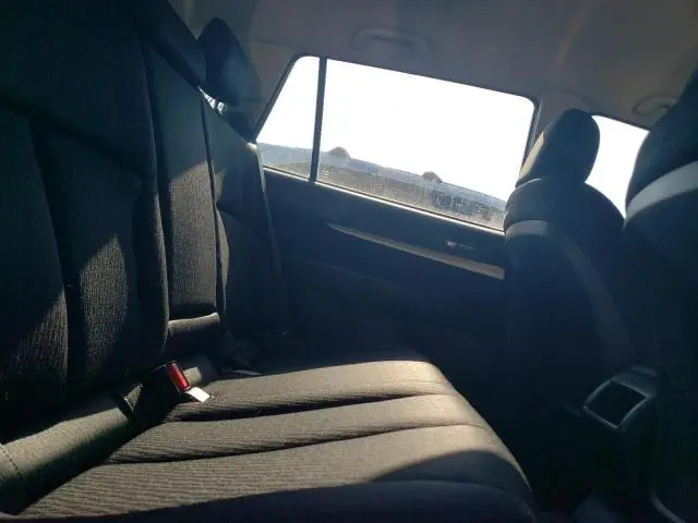 2010 SUBARU OUTBACK 2.5I  