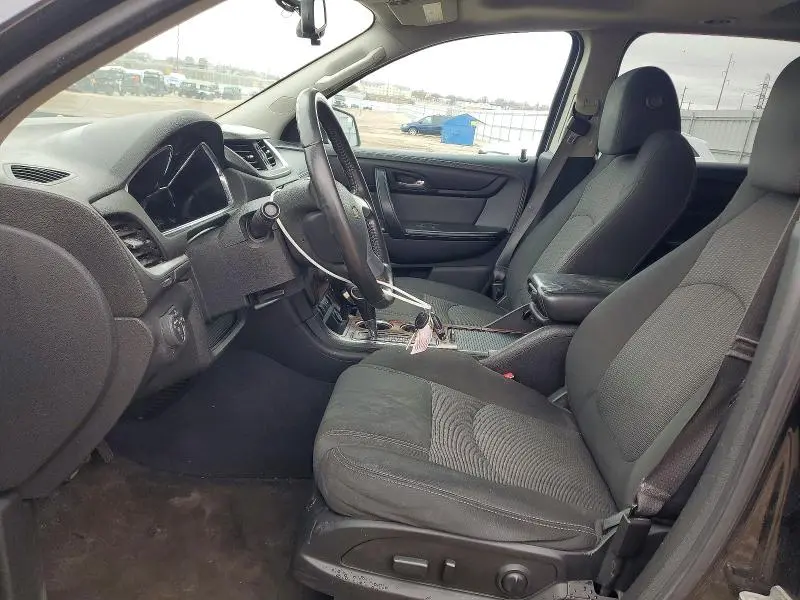 2014 CHEVROLET TRAVERSE LT  