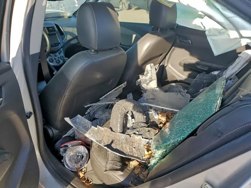 2015 CHEVROLET SONIC LTZ  