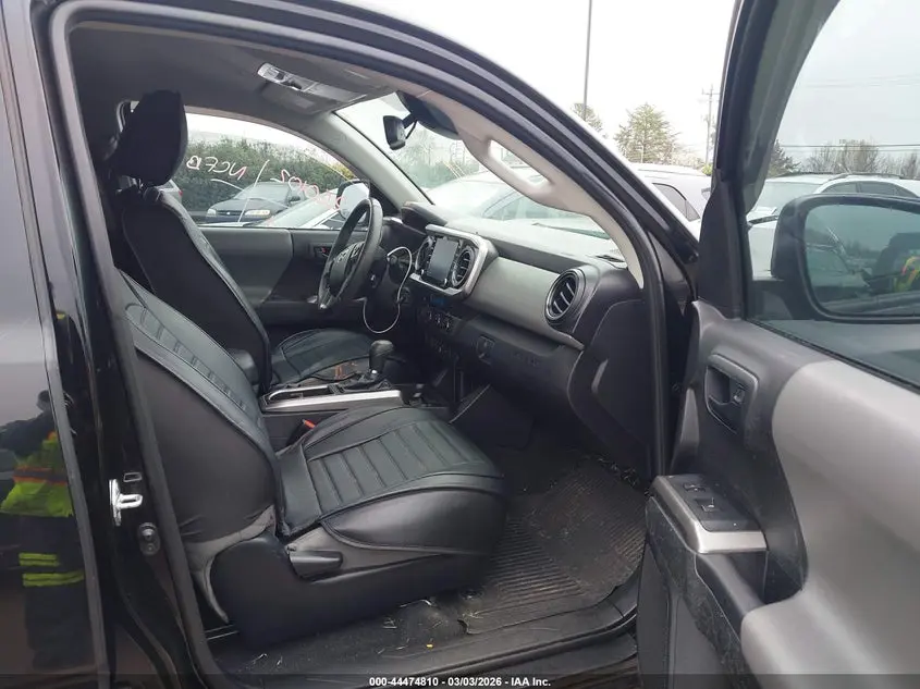 2021 TOYOTA TACOMA SR5 V6