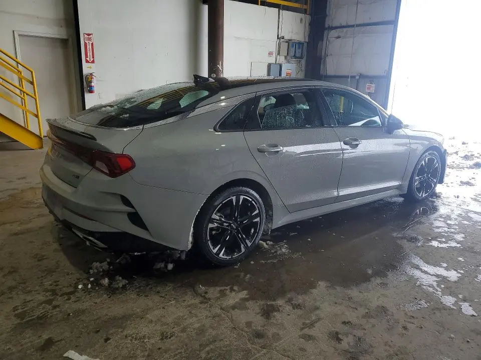 2022 KIA K5 GT LINE  